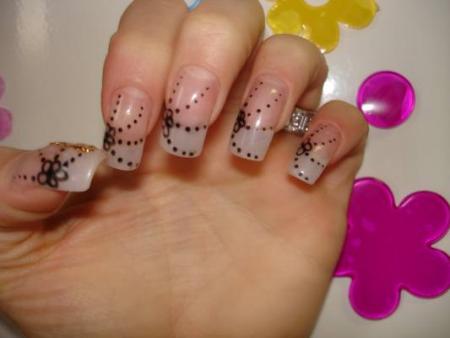 deco  noire en gel uv